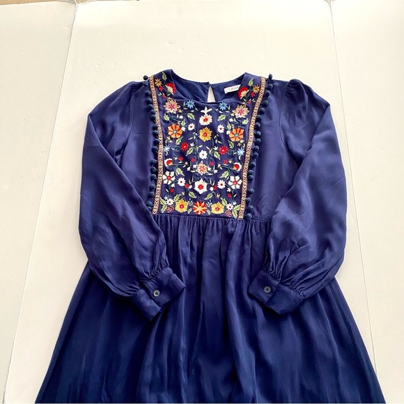 Navy Blue Embroidered Dress Sz Medium Floral Boho Long Sleeves Tiered Elastic - Picture 8 of 17
